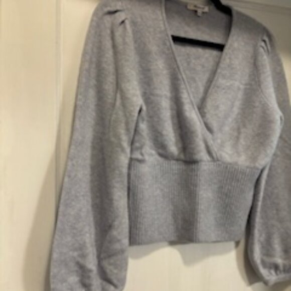 Madewell Wrap V-Neck Sweater in Coziest Yarn - Picture 6 of 8